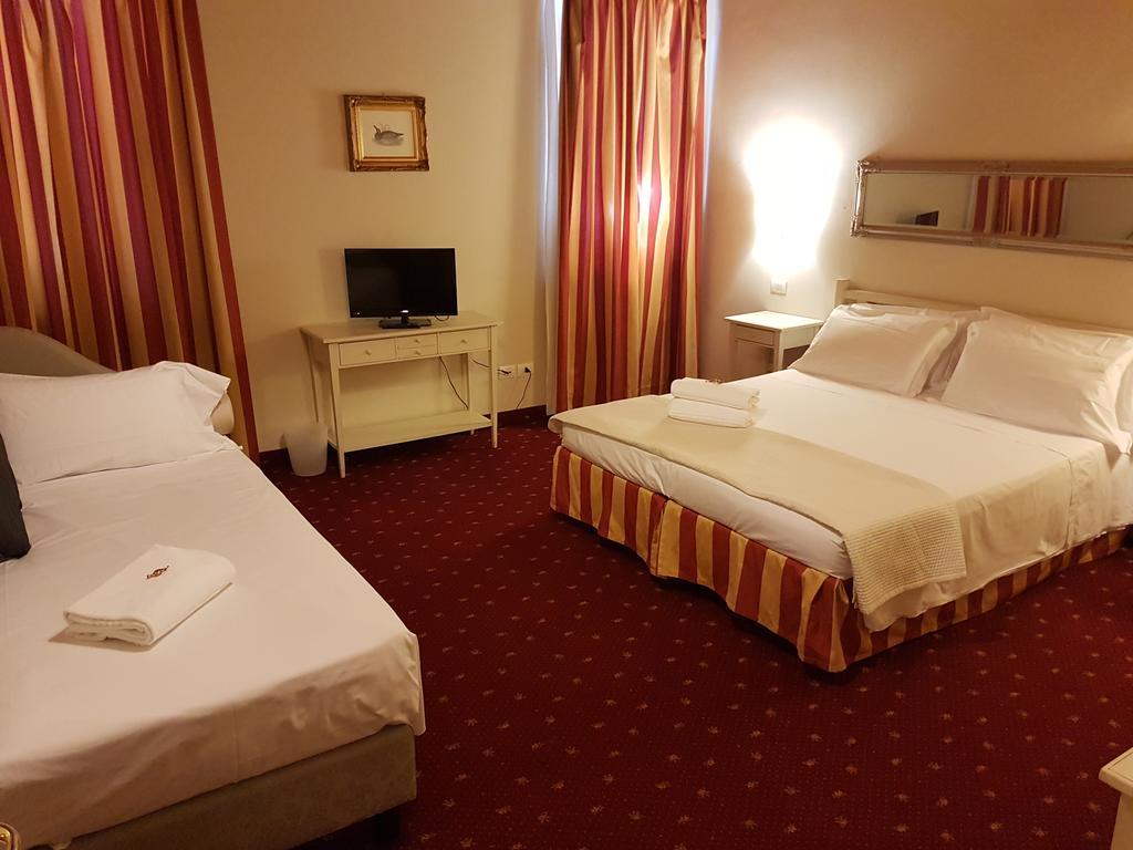 Mi Casa Es Tambien Tu Casa Vips Hotel Werona Zewnętrze zdjęcie