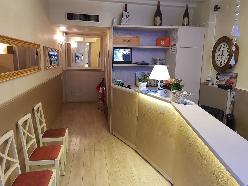 Mi Casa Es Tambien Tu Casa Vips Hotel Werona Zewnętrze zdjęcie